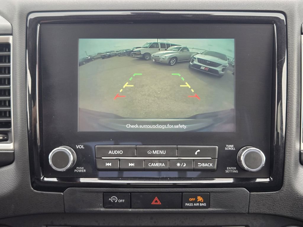 Used 2024 Nissan Frontier SL image 16