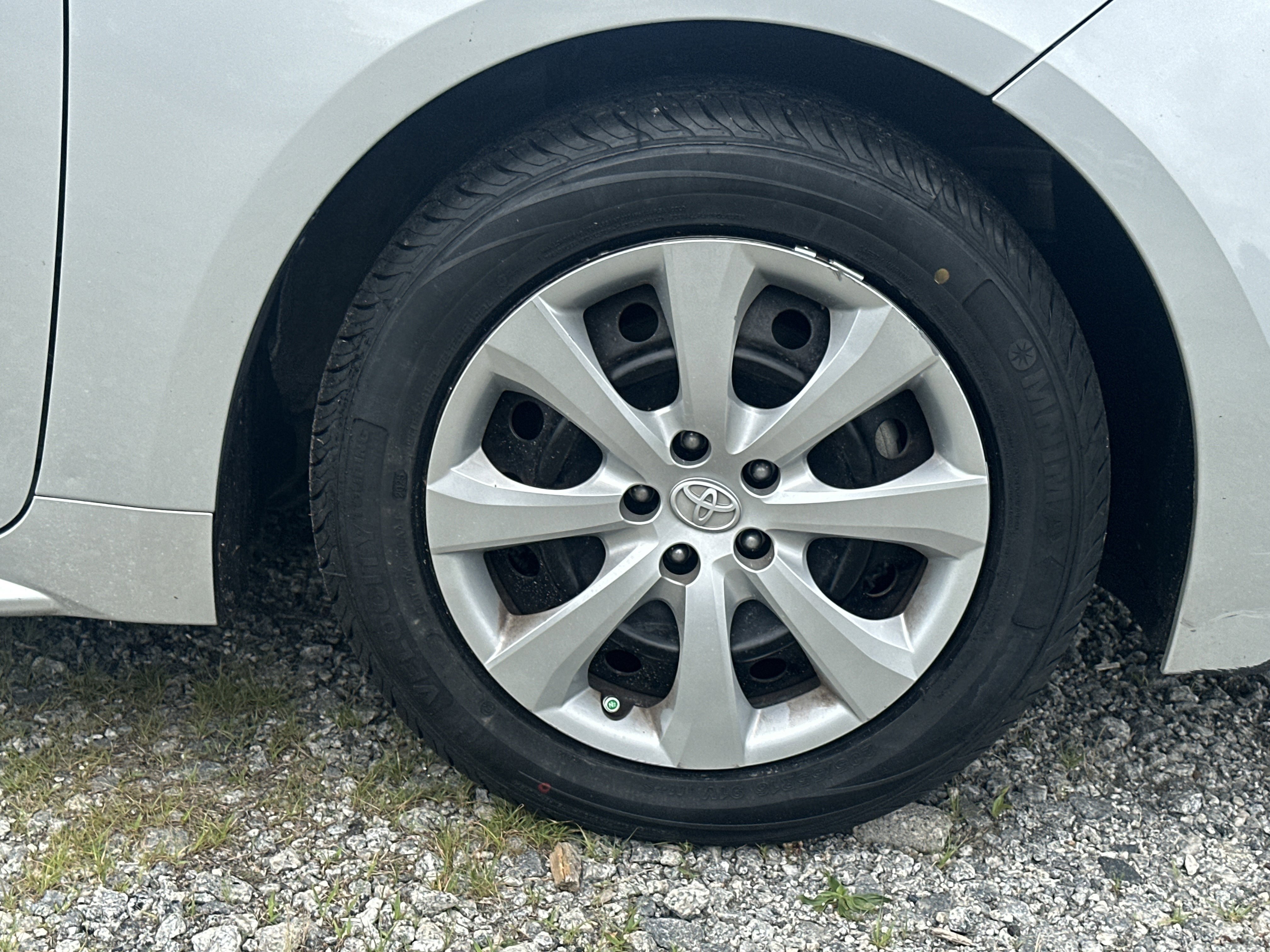 Used 2023 Toyota Corolla LE FWD image 12