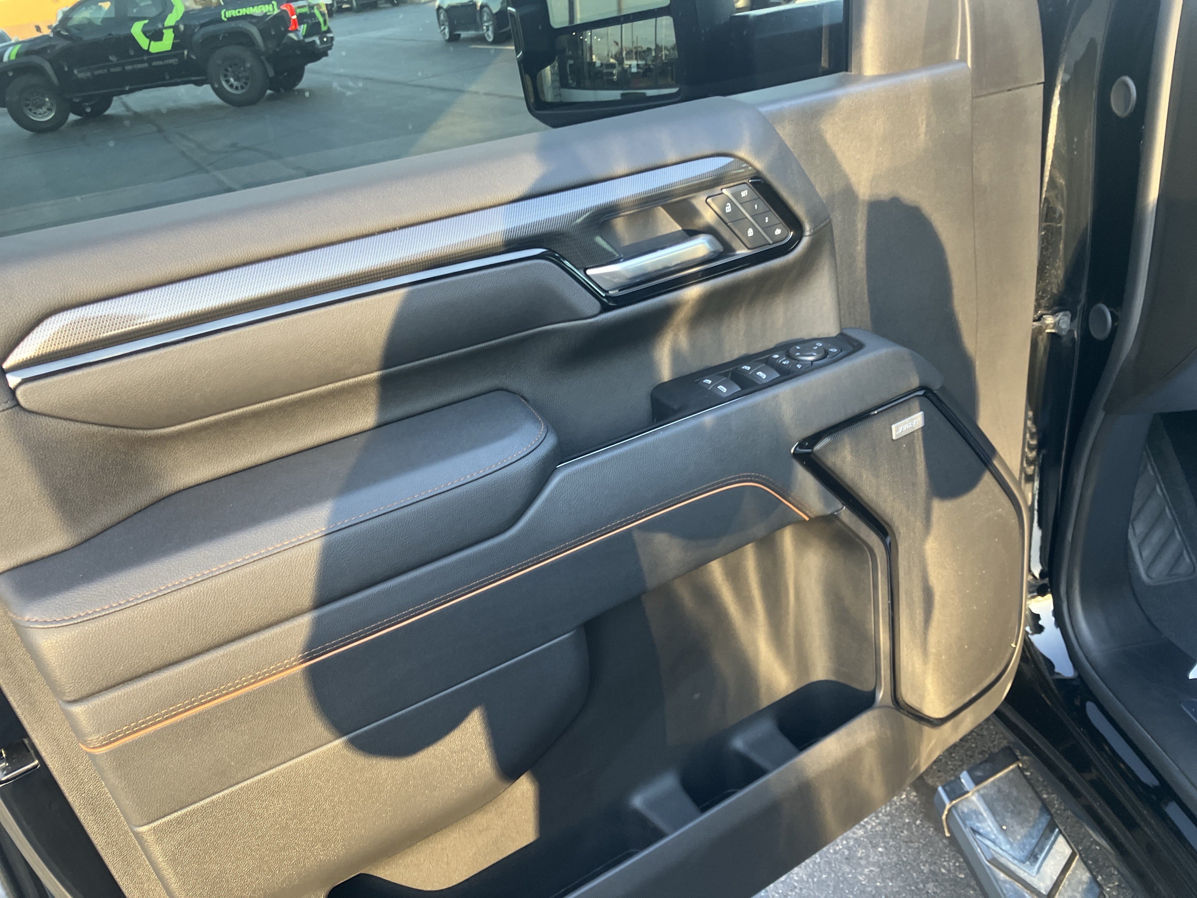 Used 2026 GMC Sierra 2500 AT4 w/ AT4 Preferred Package AWD/4WD image 15