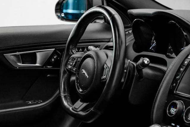 Used 2017 Jaguar F-TYPE S AWD/4WD image 17