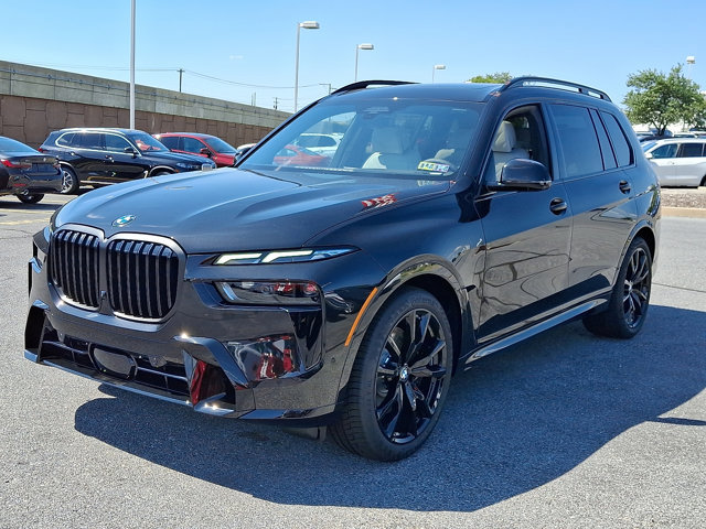 New 2026 BMW X7 xDrive40i w/ M Sport Package image 2