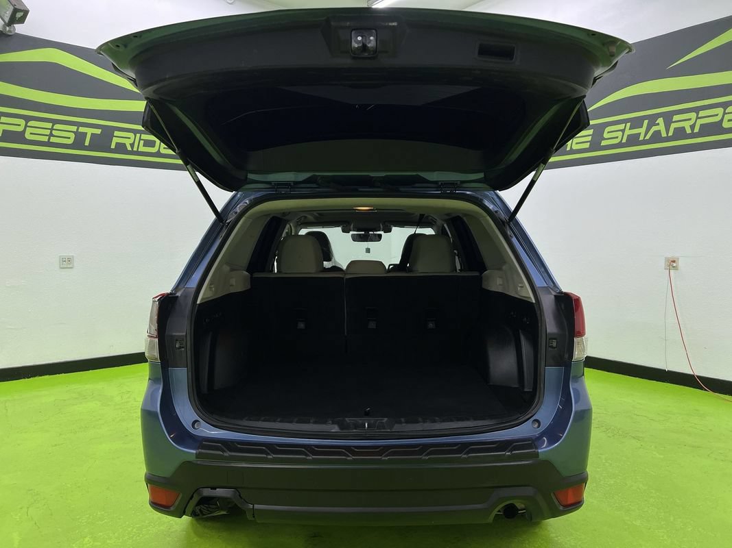 Used 2020 Subaru Forester Premium AWD/4WD image 9