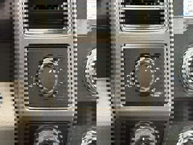 Used 2019 Ford F150 Limited w/ Trailer Tow Package image 30