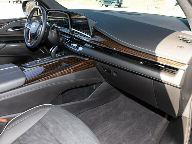 Used 2023 Cadillac Escalade ESV Premium Luxury image 76