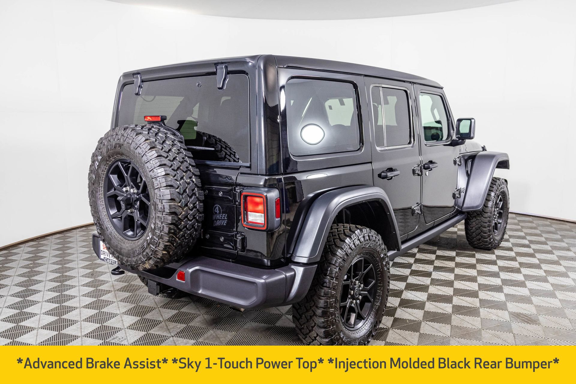 Used 2024 Jeep Wrangler Willys image 11