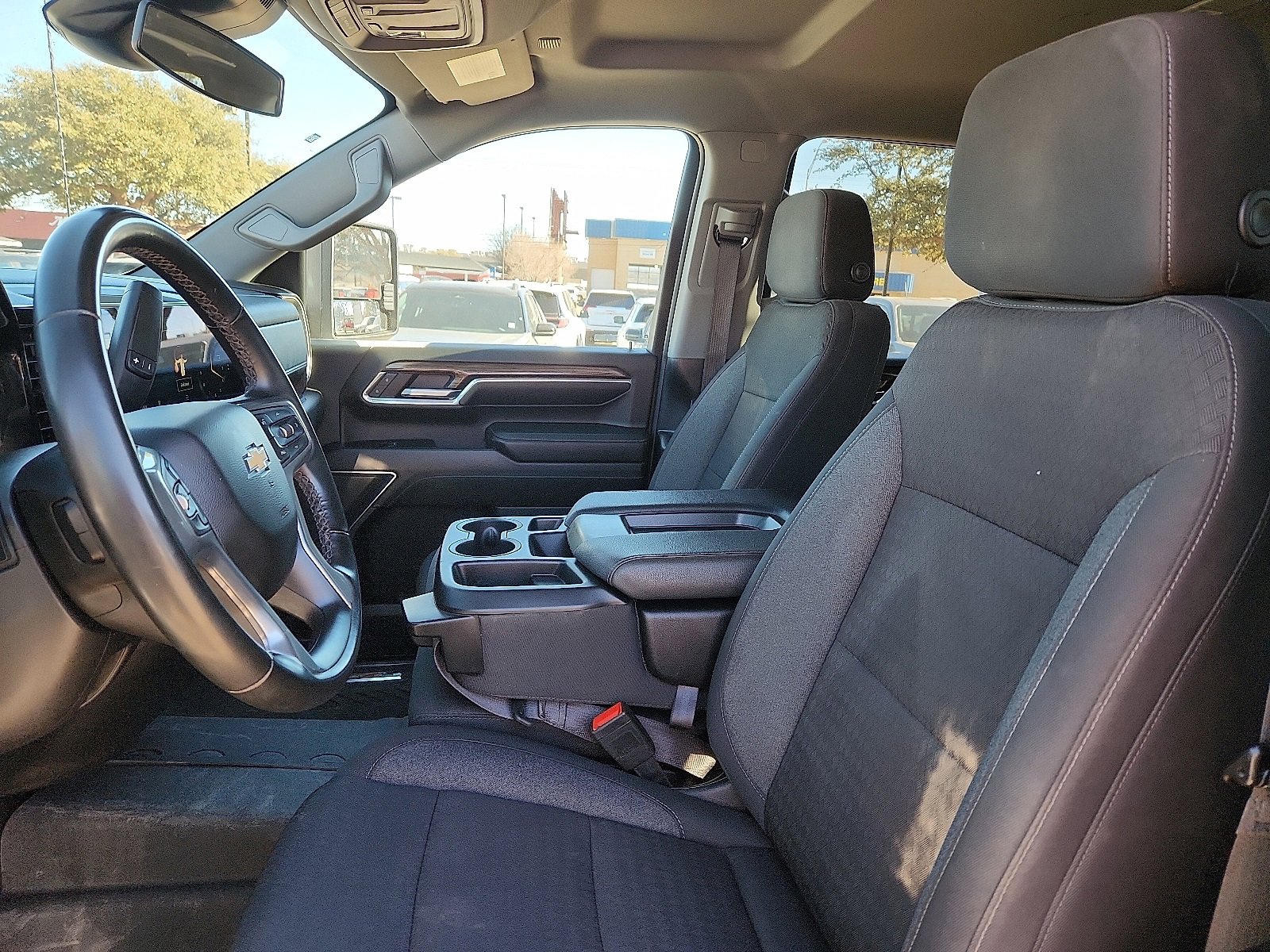 Used 2024 Chevrolet Silverado 2500 LT image 13