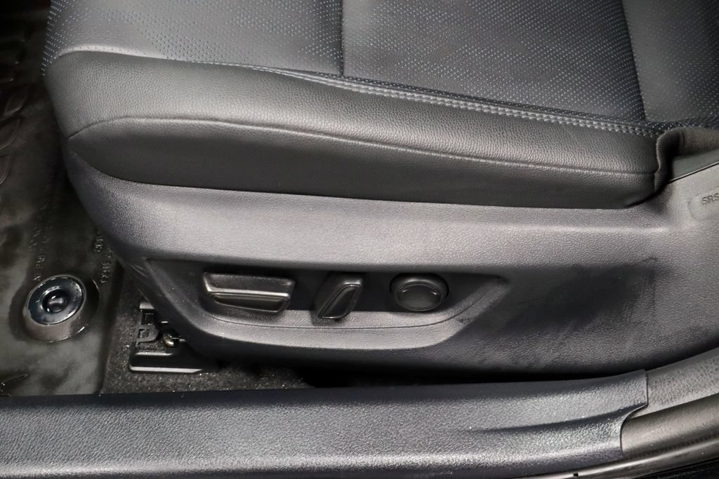 Used 2025 Toyota Camry XSE AWD/4WD image 24