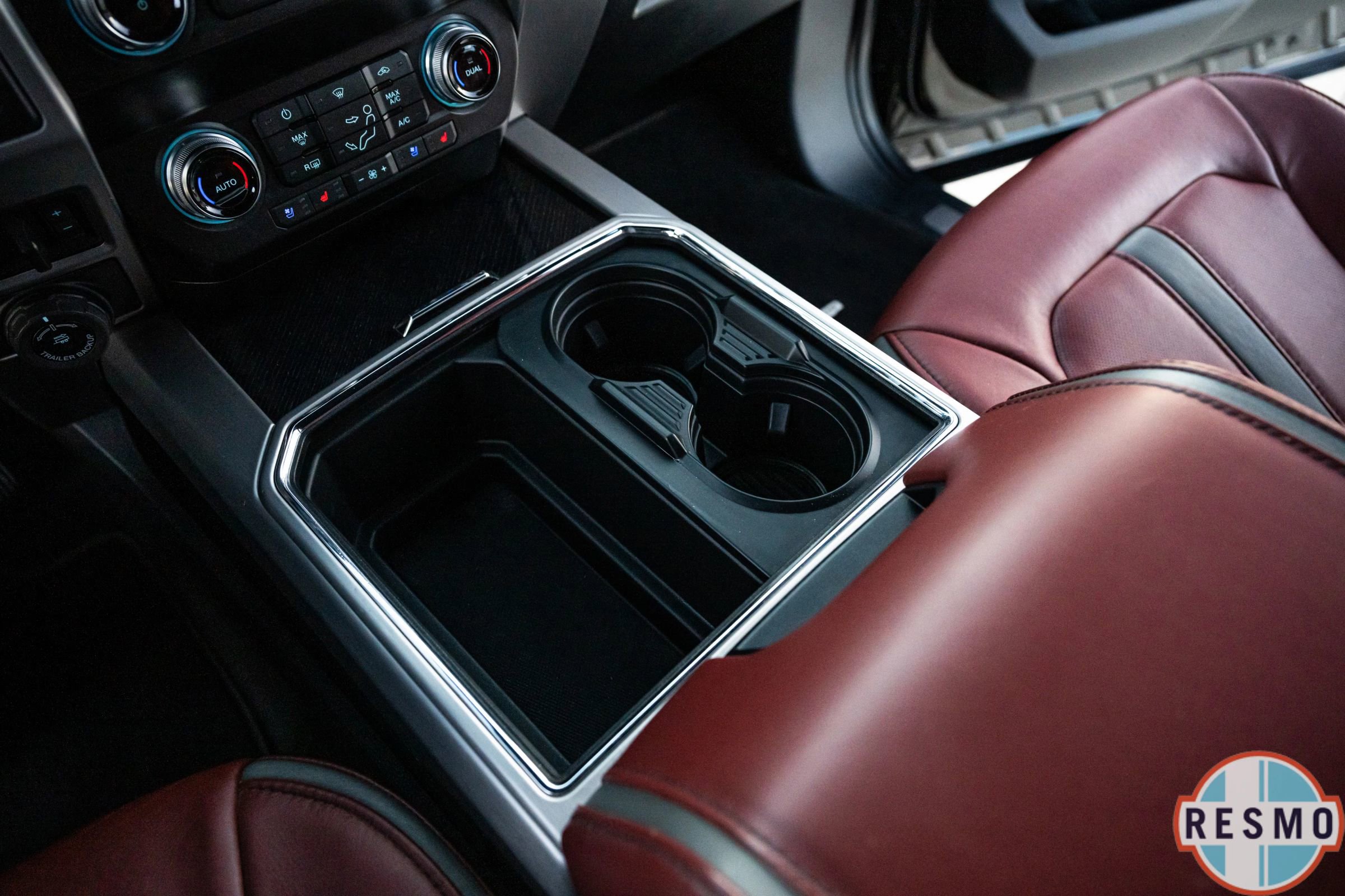 Used 2020 Ford F350 Platinum w/ Tremor Off-Road Package image 26