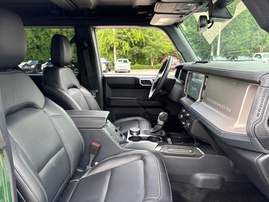 Used 2025 Ford Bronco Outer Banks AWD/4WD image 28