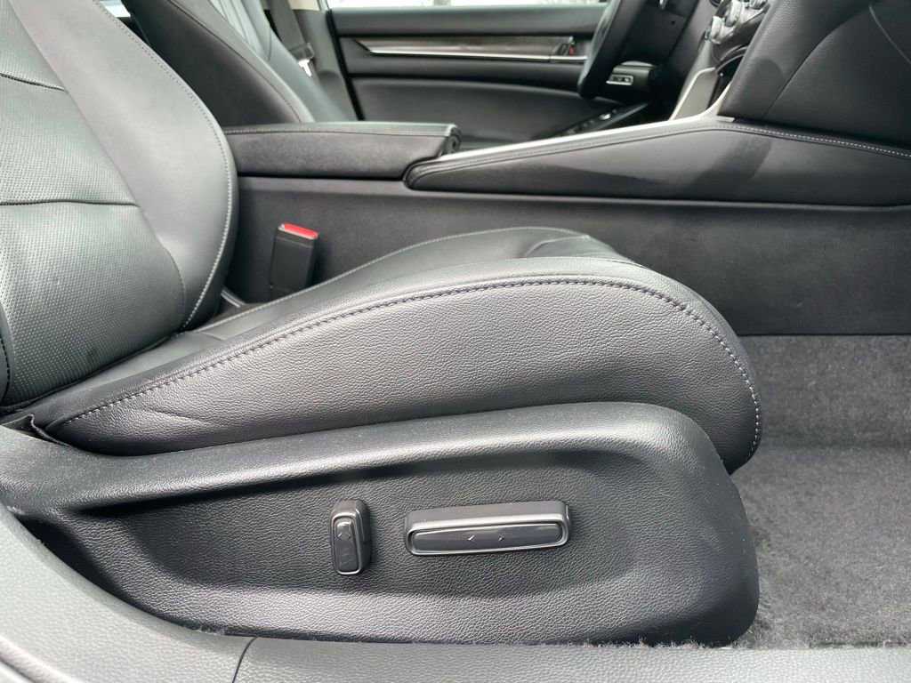 Certified 2021 Honda Accord Touring image 31