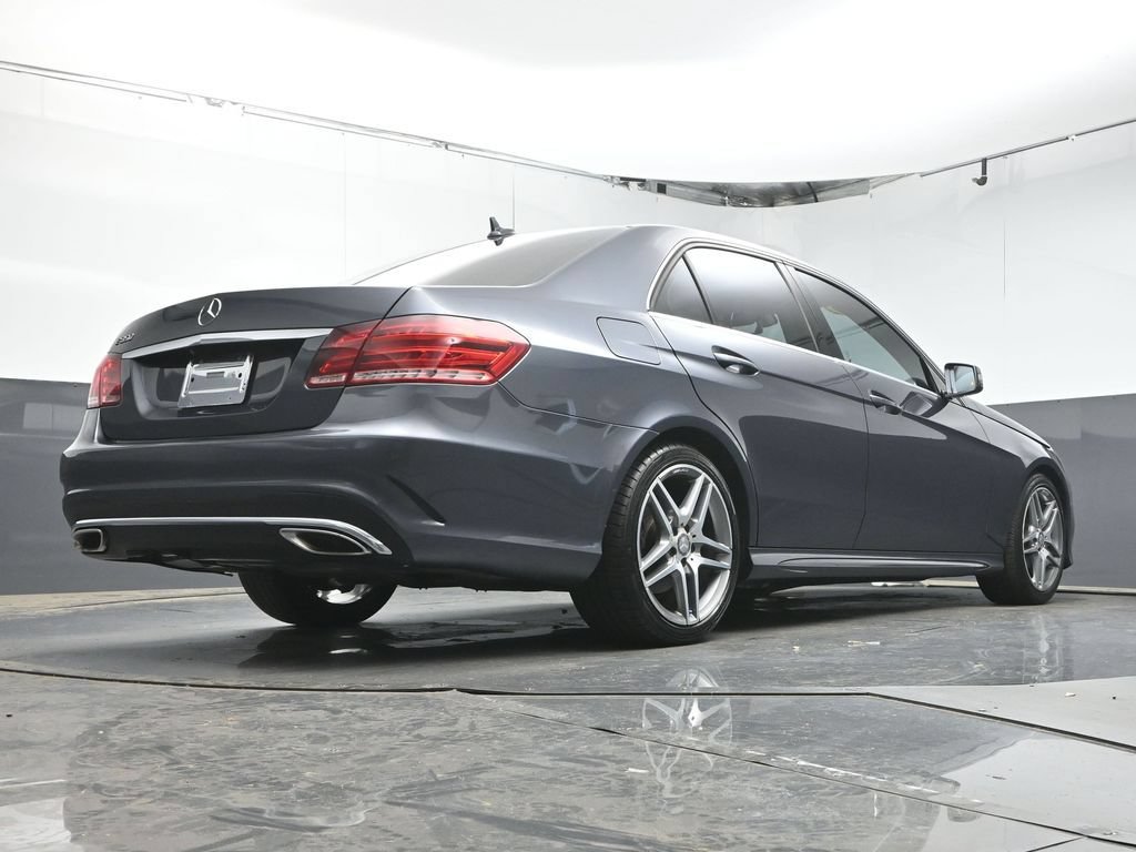 Used 2016 Mercedes-Benz E 350 Sedan image 38