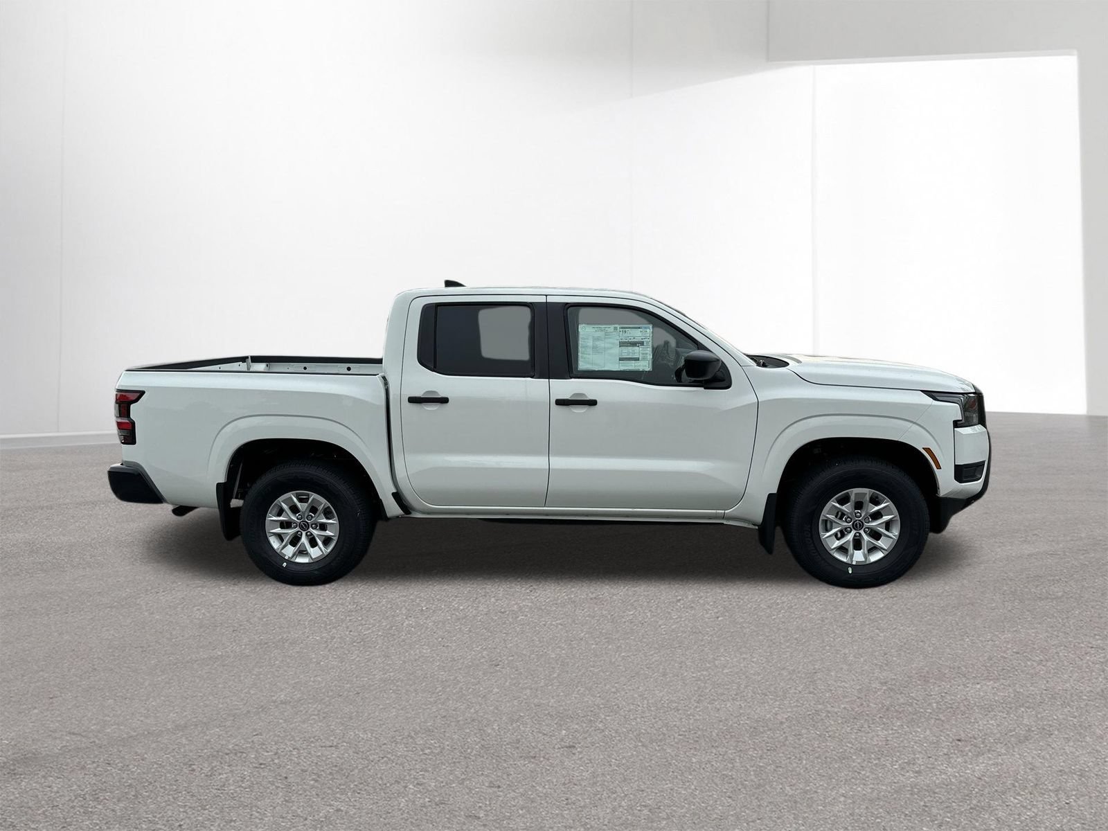 Certified 2025 Nissan Frontier S AWD/4WD image 35