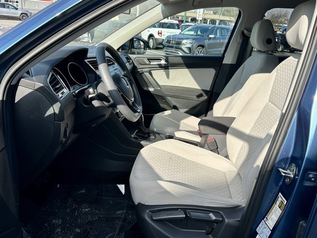 Used 2020 Volkswagen Tiguan S image 12