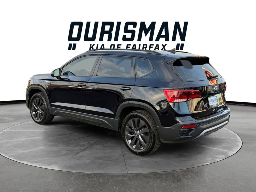 Used 2022 Volkswagen Taos S image 4