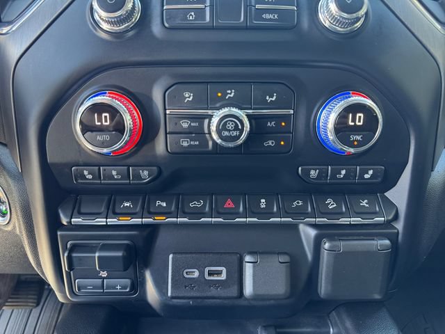 Used 2022 GMC Sierra 1500 Denali w/ Denali Reserve Package AWD/4WD image 17