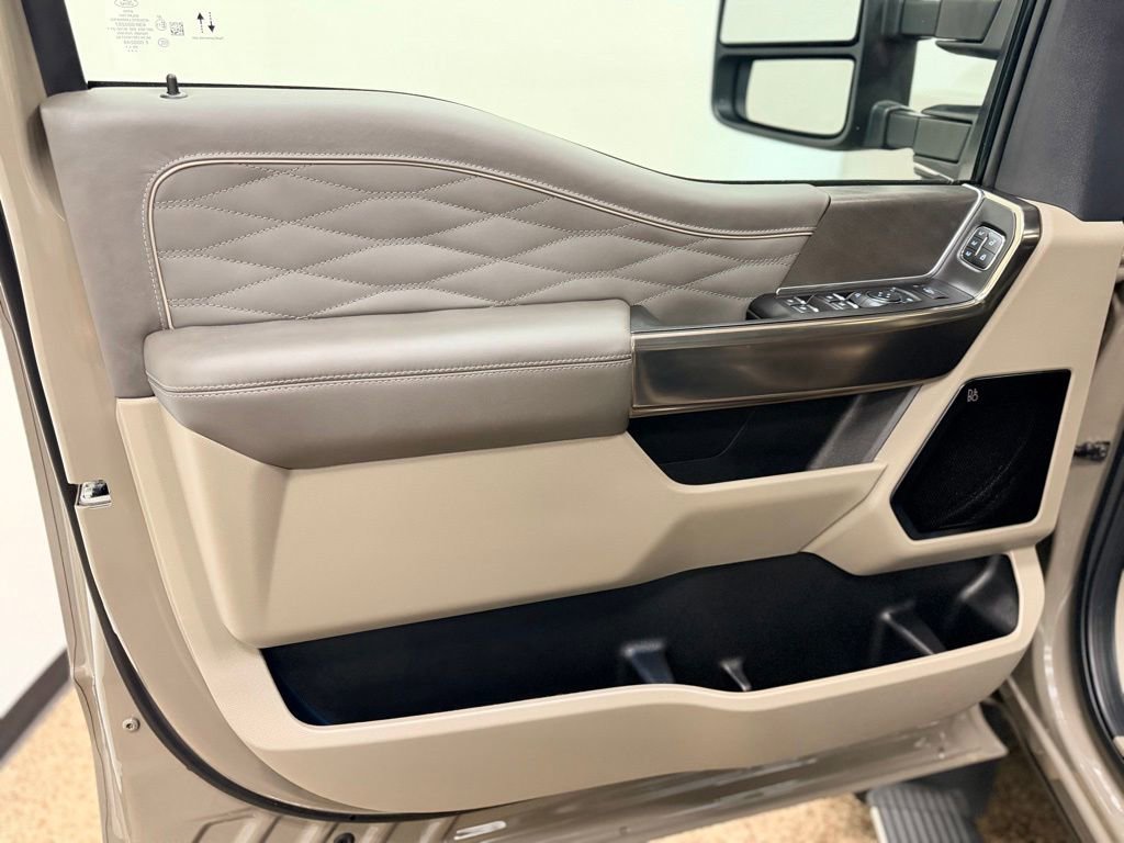 Used 2026 Ford F450 Platinum w/ Platinum Plus Package AWD/4WD image 10