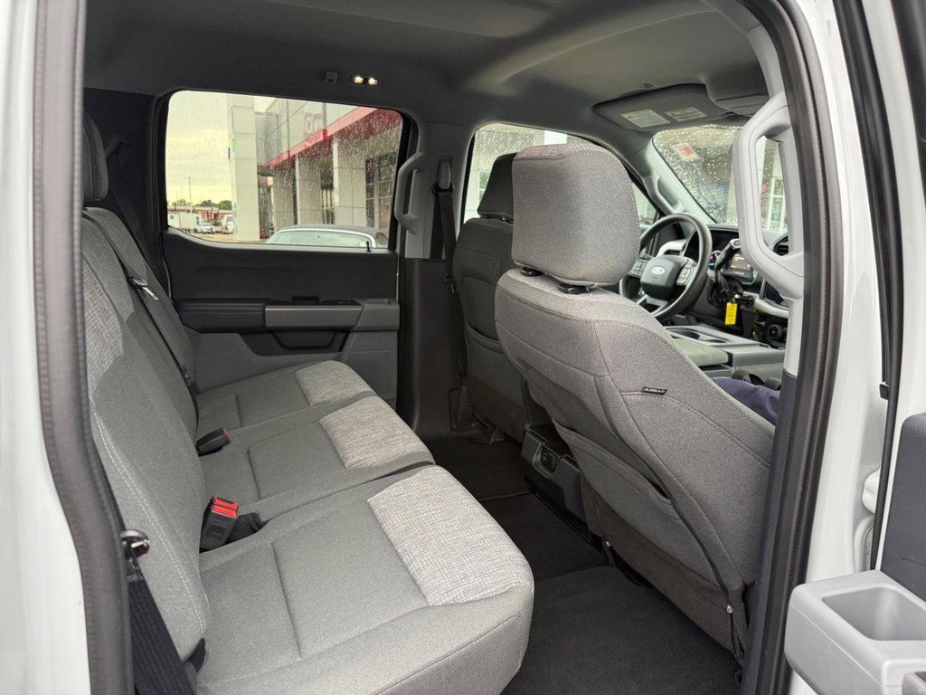 Used 2023 Ford F150 XLT image 11
