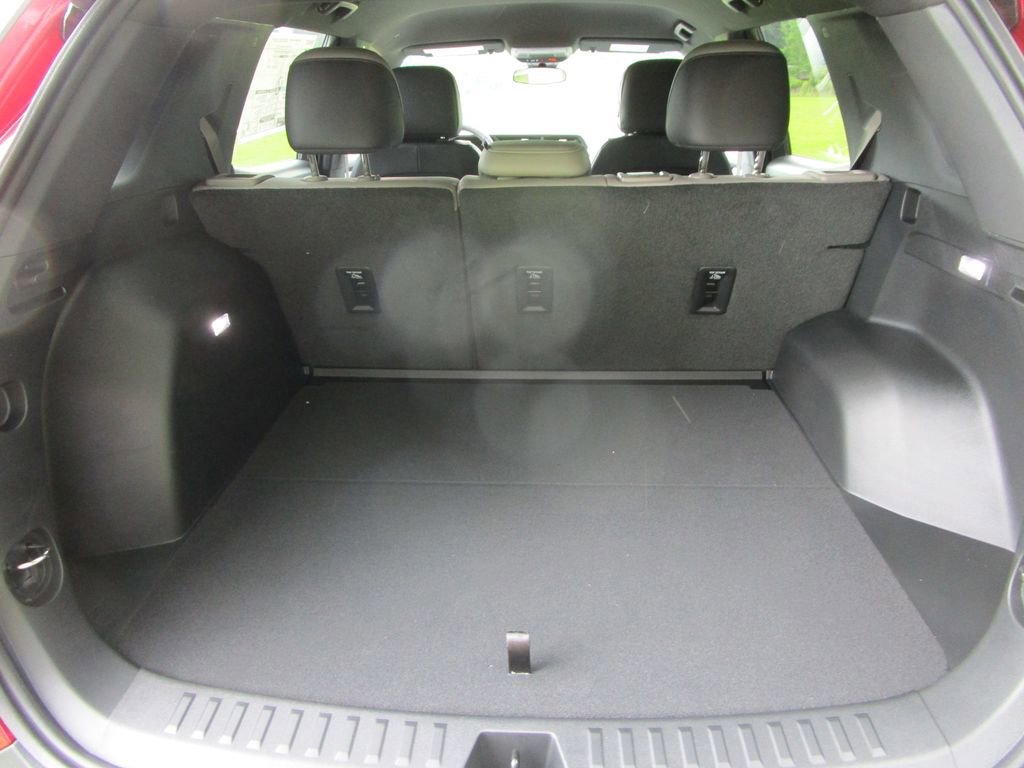 New 2026 GMC Terrain Elevation w/ Elevation Premium Package FWD image 36