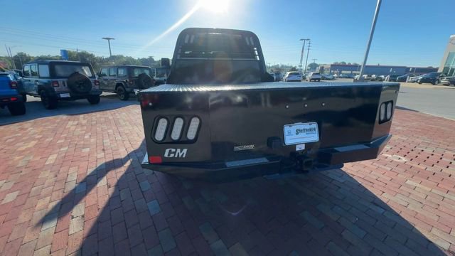 Used 2022 GMC Sierra 3500 Pro w/ Convenience Package AWD/4WD image 9