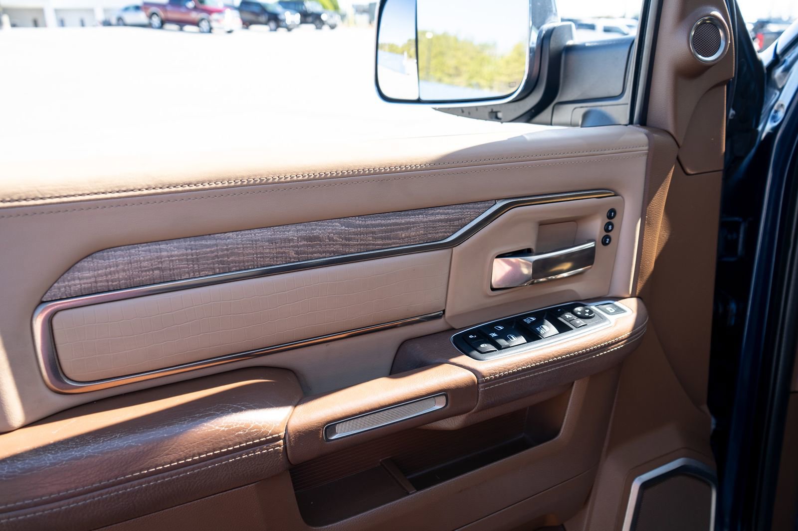 Used 2019 RAM 2500 Limited image 24