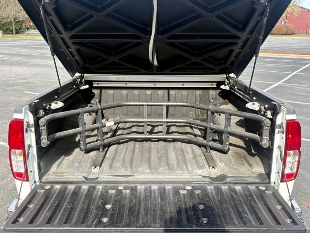 Used 2014 Nissan Frontier SV w/ SV Value Truck Package image 17