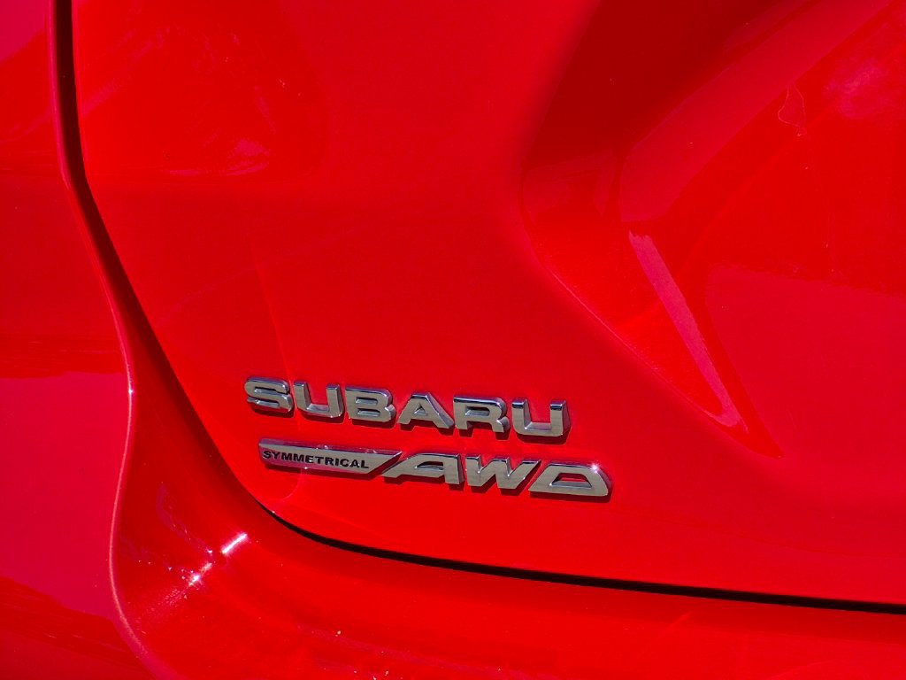 Used 2025 Subaru Crosstrek 2.5i Premium AWD/4WD image 9