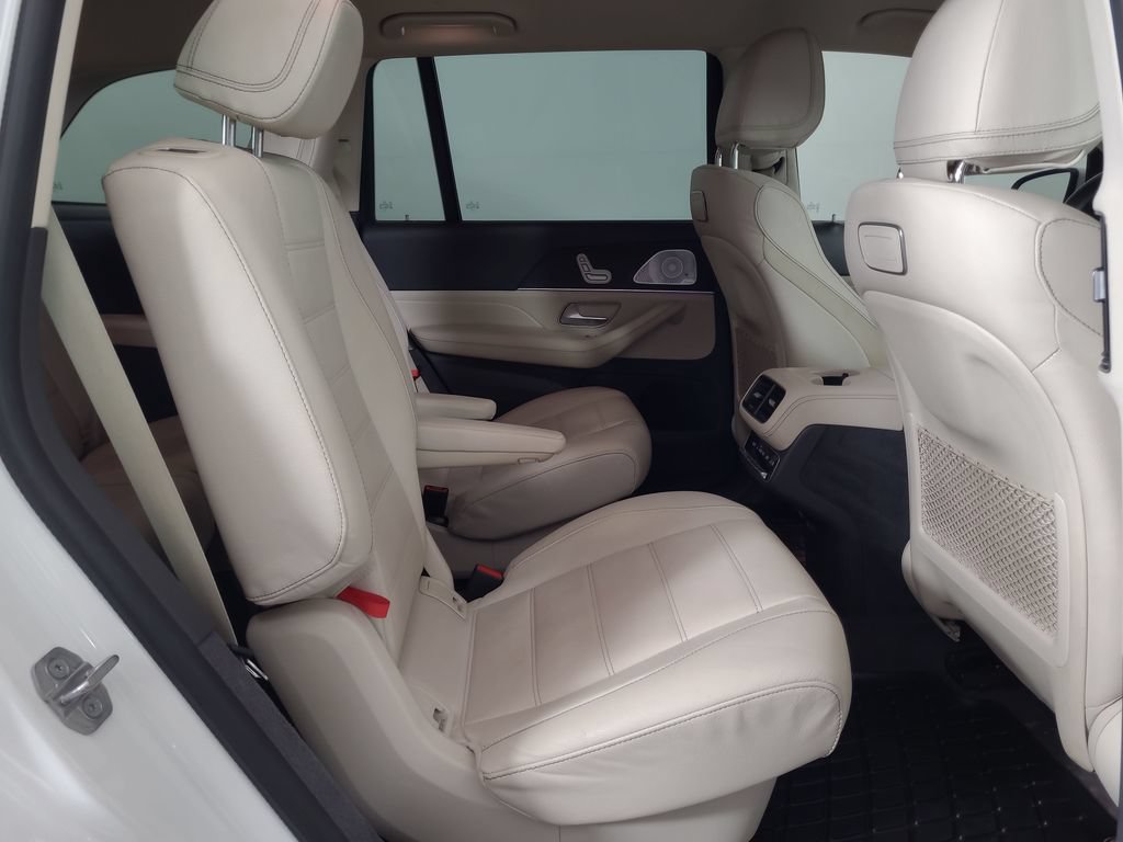 Used 2020 Mercedes-Benz GLS 450 4MATIC image 24