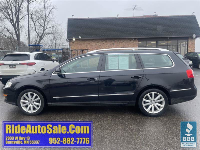 Used 2010 Volkswagen Passat Komfort FWD image 8