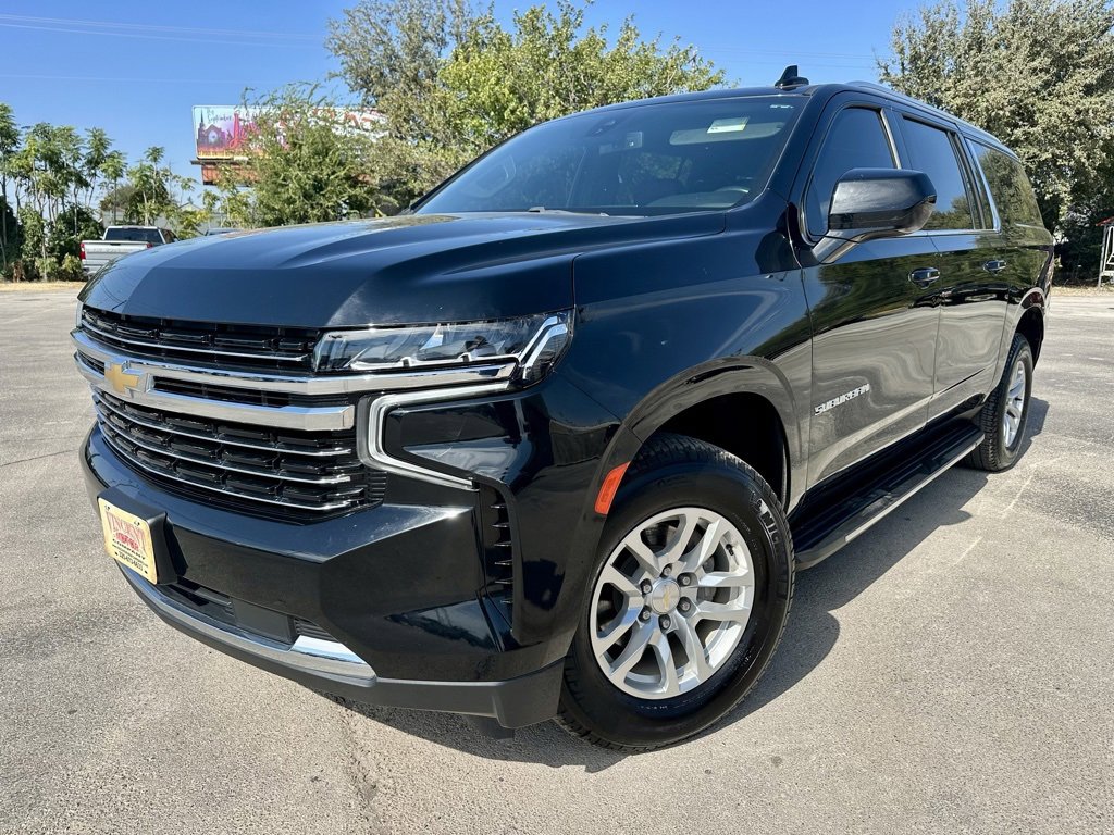 Used 2021 Chevrolet Suburban LT image 1