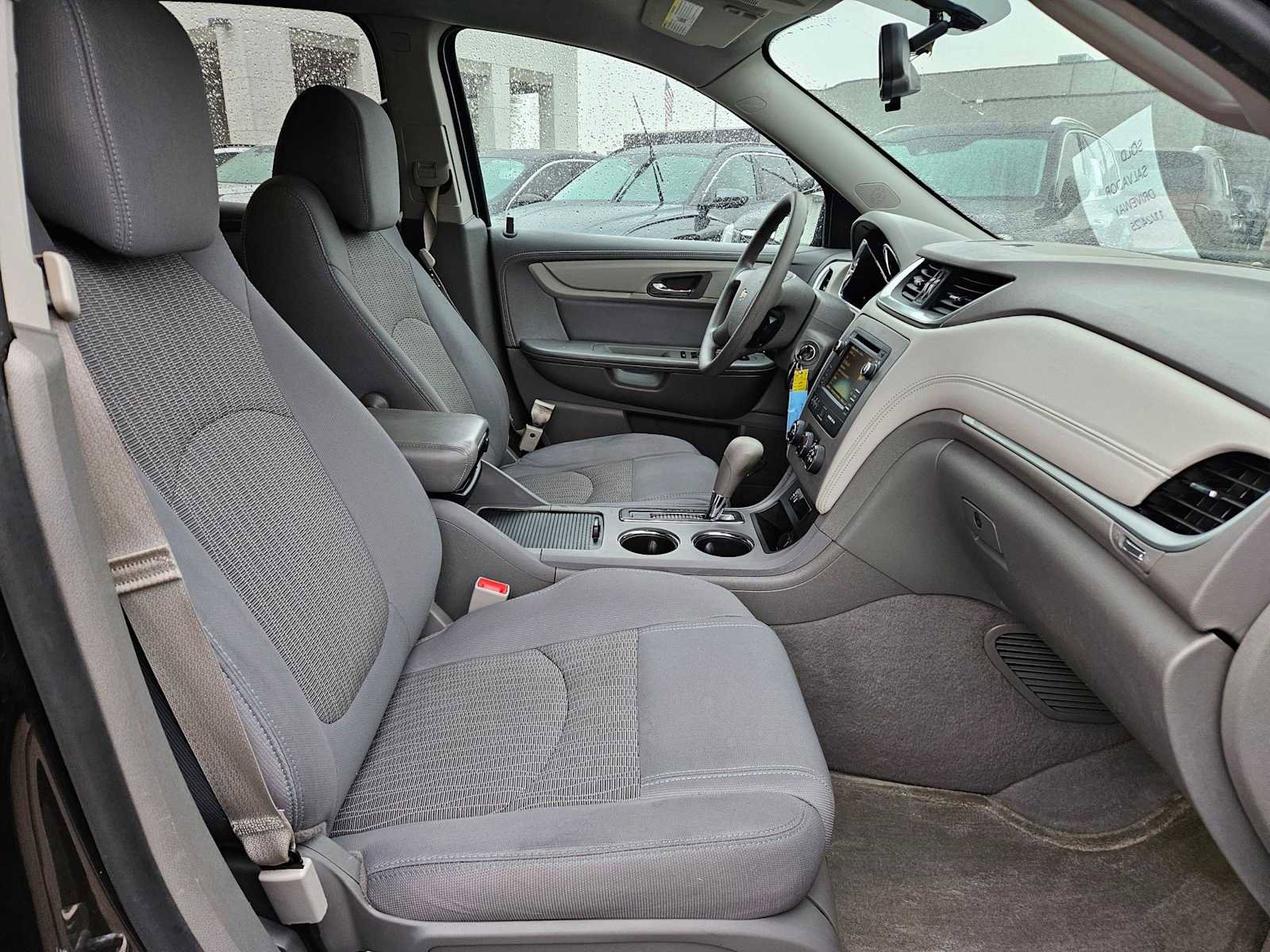 Used 2014 Chevrolet Traverse LS image 23