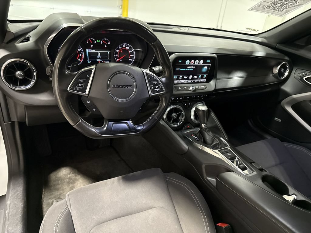 Used 2018 Chevrolet Camaro LT w/ RS Package RWD image 10