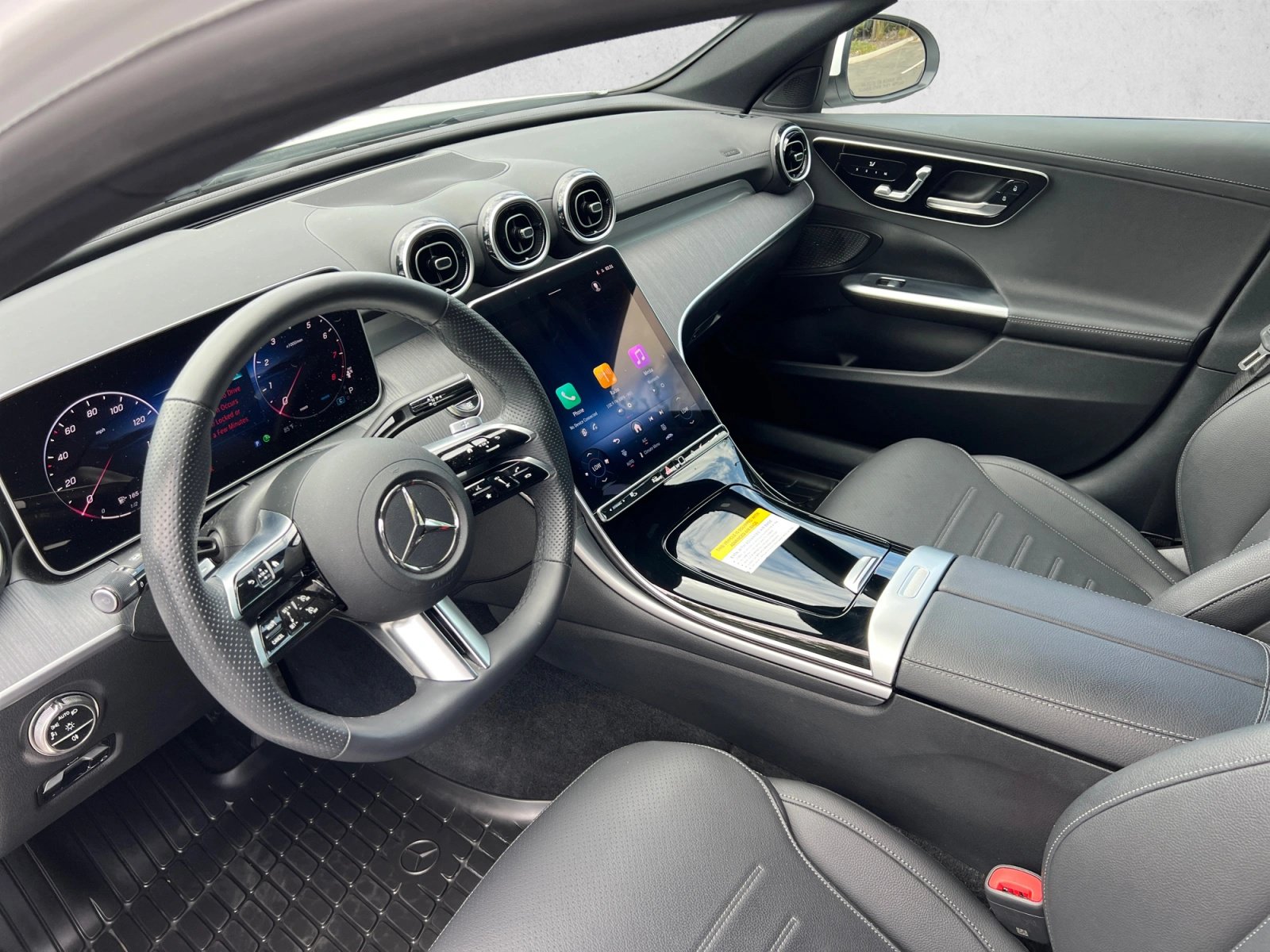 Certified 2026 Mercedes-Benz C 300 4MATIC Sedan image 10