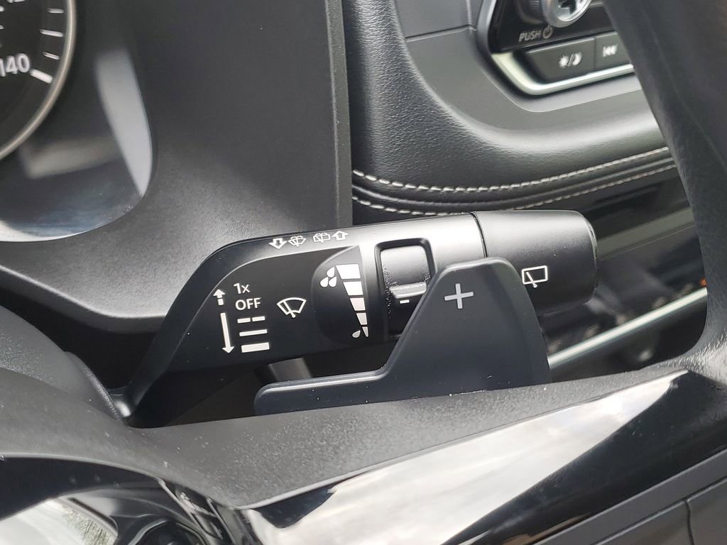 Used 2023 Nissan Rogue SV FWD image 17