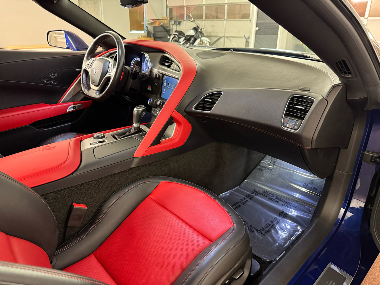 Used 2018 Chevrolet Corvette Stingray Coupe w/ 2LT Preferred Equipment Group image 32