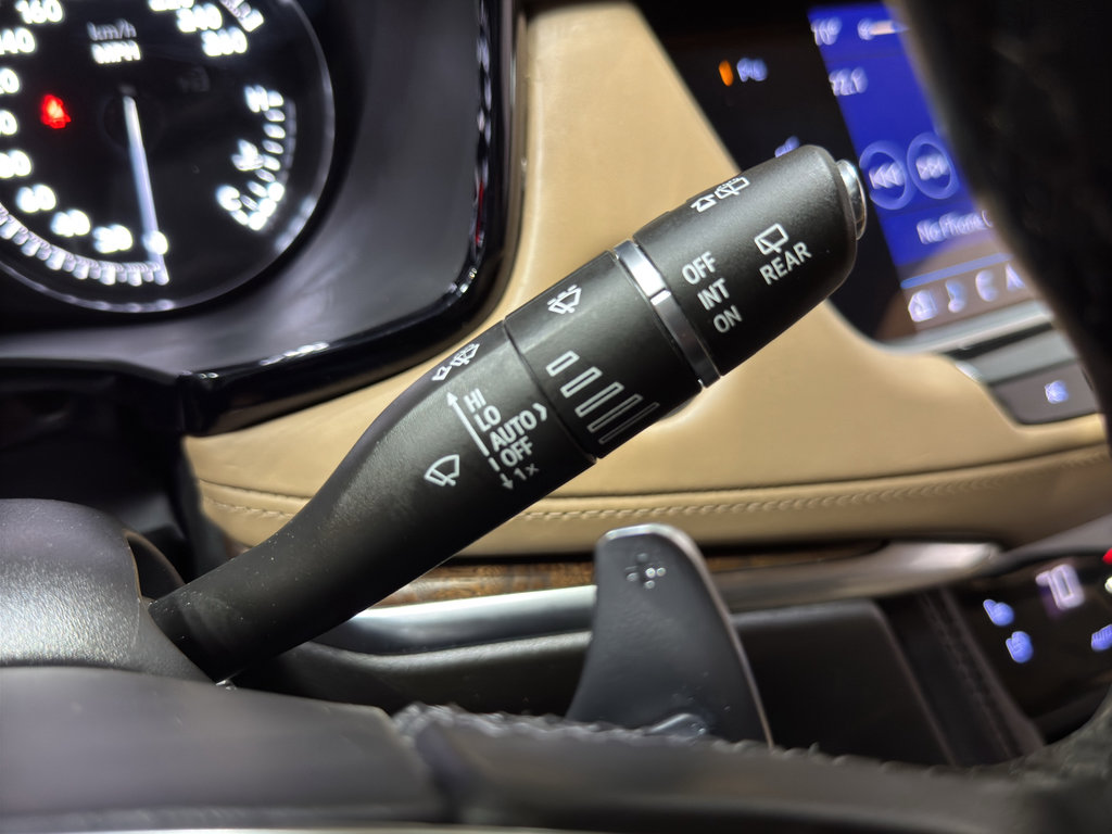 Used 2022 Cadillac XT5 Sportv w/ Platinum Package image 29