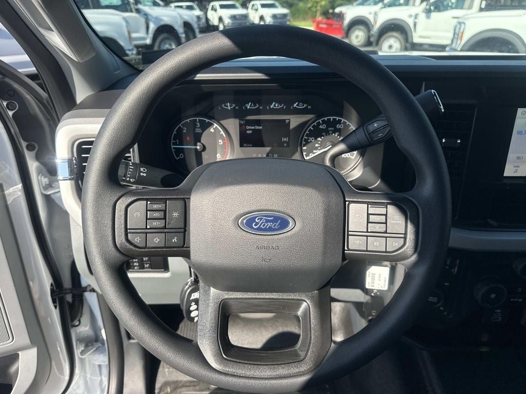 New 2026 Ford F350 XL w/ XL Chrome Package AWD/4WD image 16