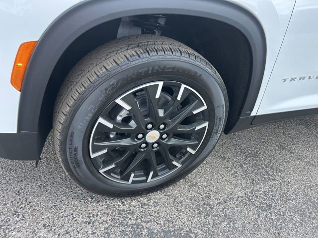 New 2026 Chevrolet Traverse LT w/ Sun and Wheel Package image 10