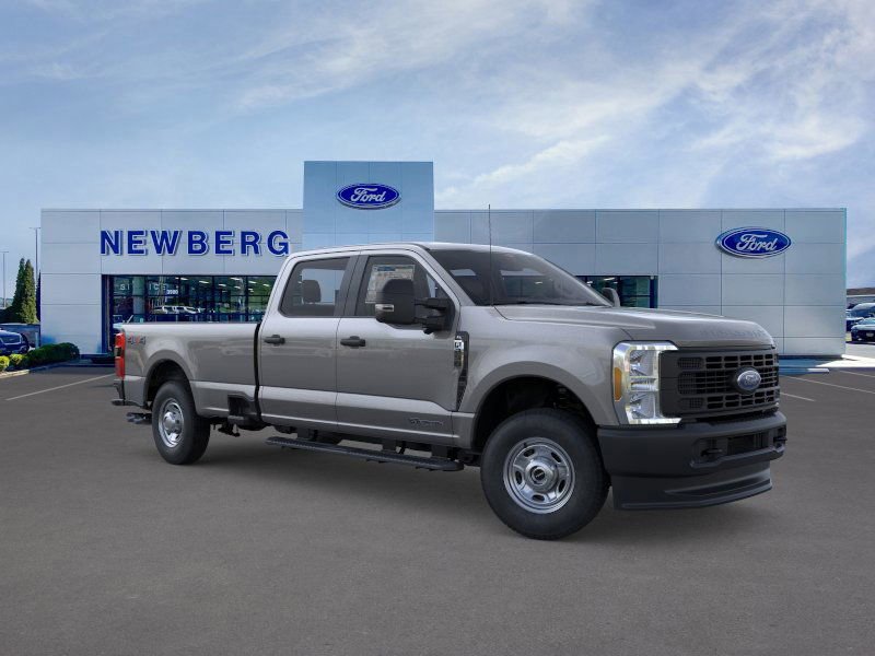 New 2025 Ford F250 XL w/ 360-Degree Camera Package