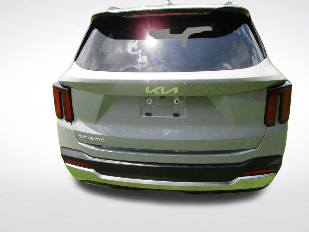 Used 2025 Kia Sorento S w/ Panoramic Sunroof Package FWD image 11
