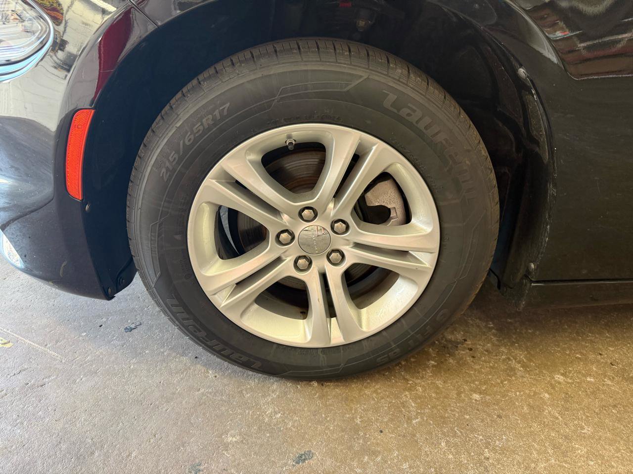 Used 2023 Dodge Charger SXT RWD image 9