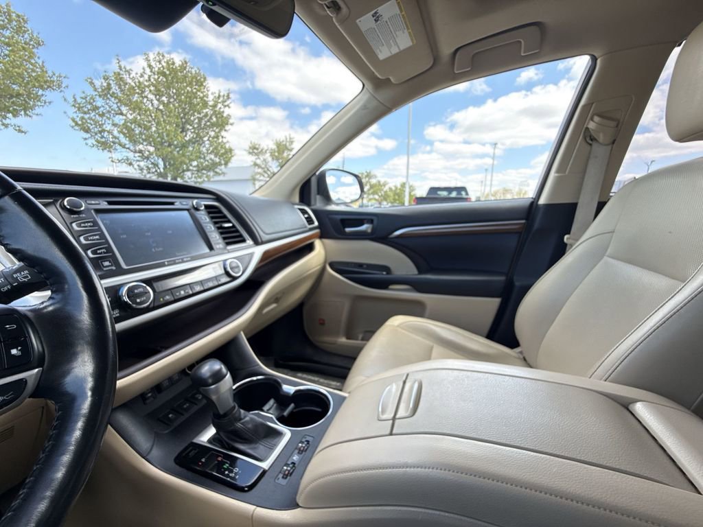 Used 2018 Toyota Highlander Limited Platinum w/ Protection Package #3 AWD/4WD image 20