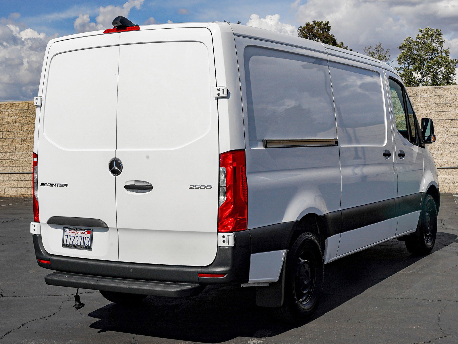 Used 2026 Mercedes-Benz Sprinter 2500 image 6