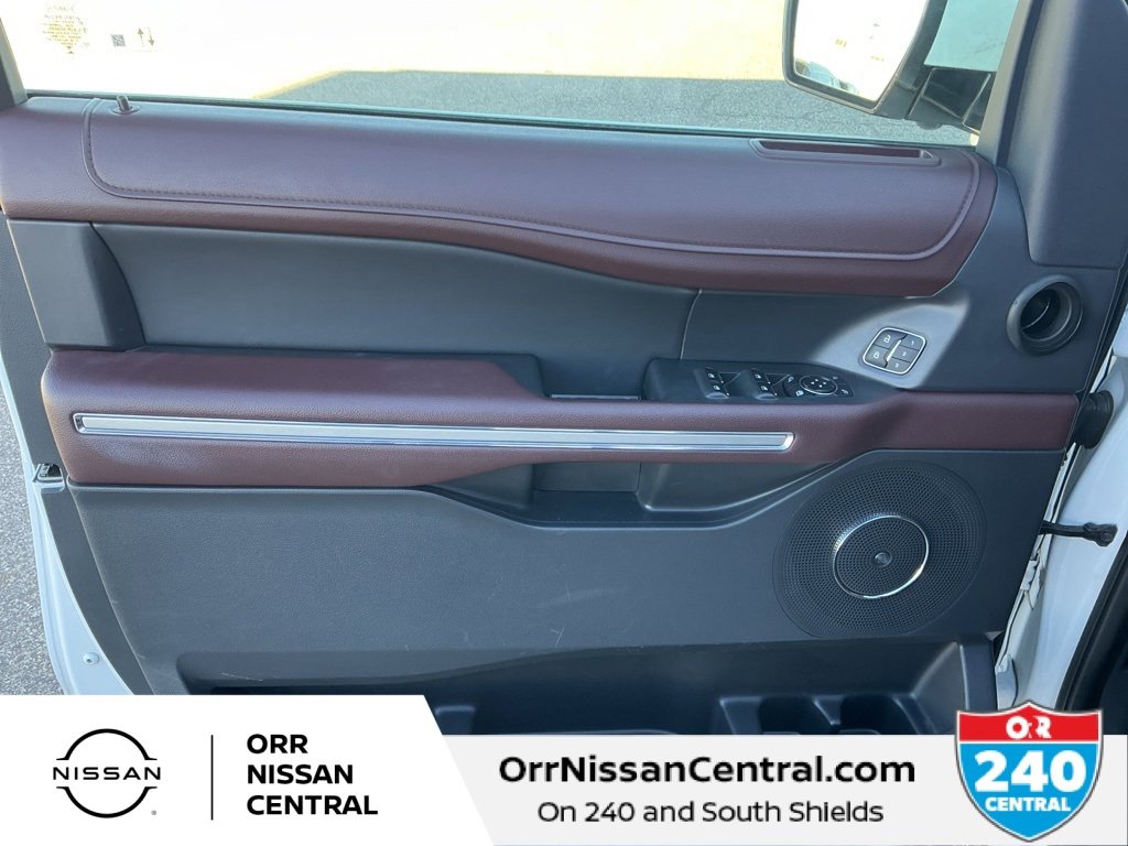 Used 2024 Ford Expedition Max Limited image 16