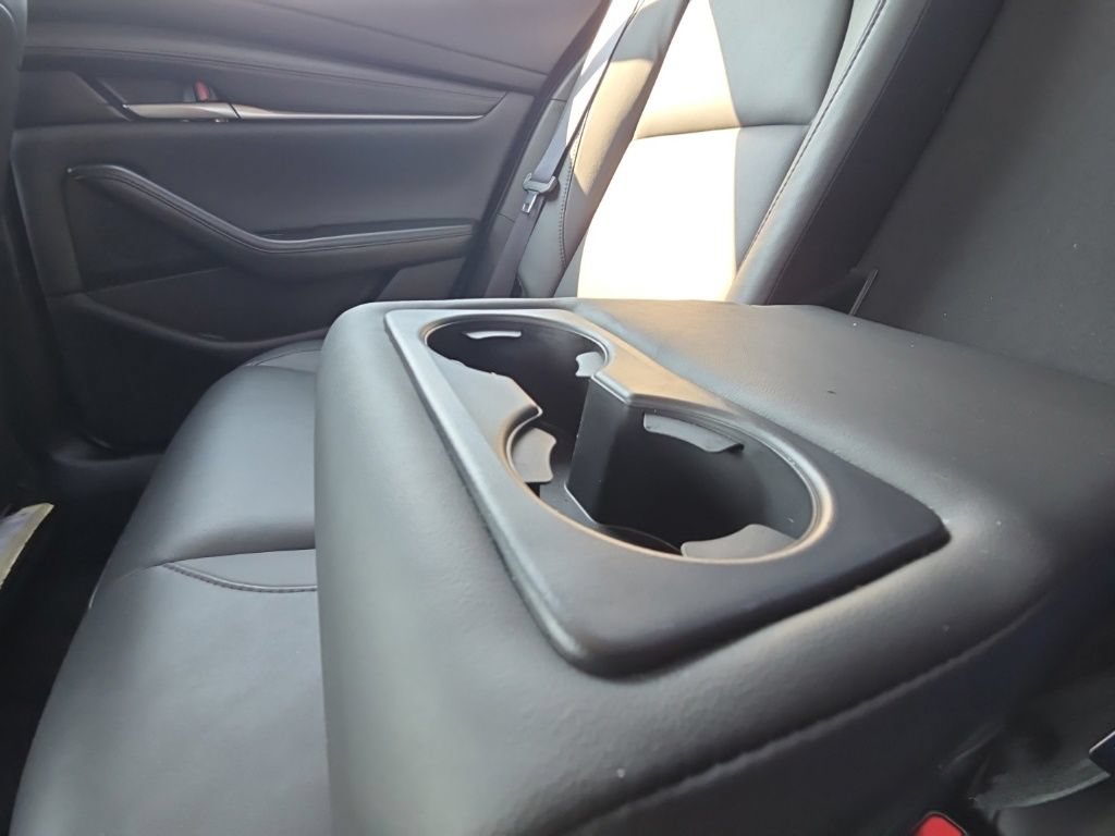 Used 2024 MAZDA MAZDA3 s FWD image 15