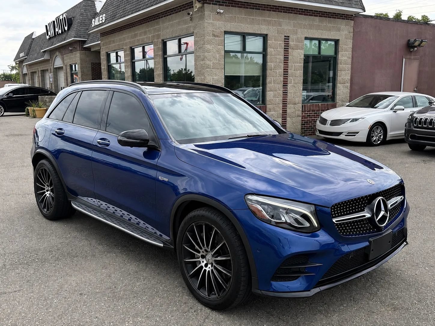 Used 2019 Mercedes-Benz GLC 43 AMG 4MATIC image 6