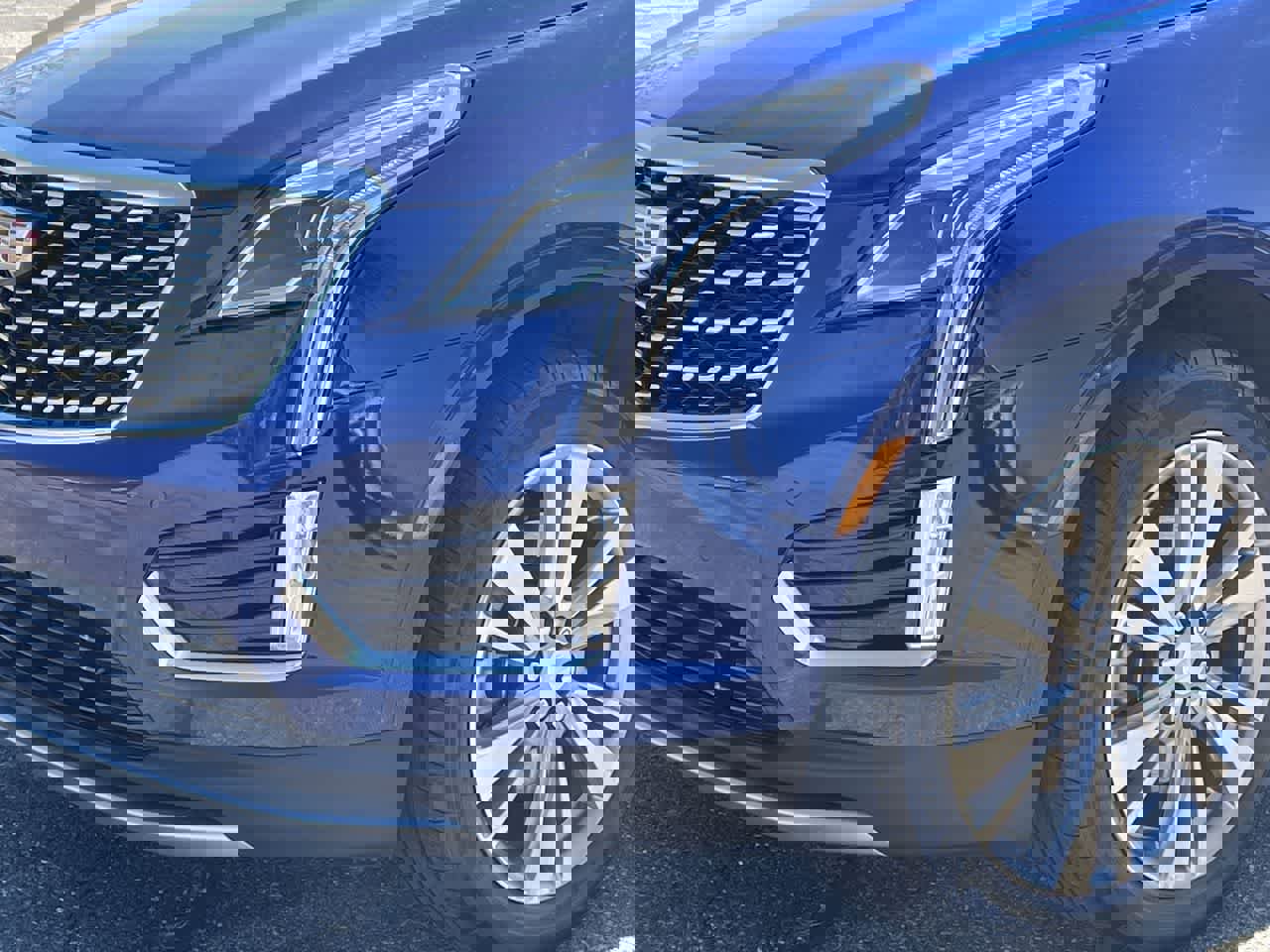 Certified 2023 Cadillac XT5 Premium Luxury image 38