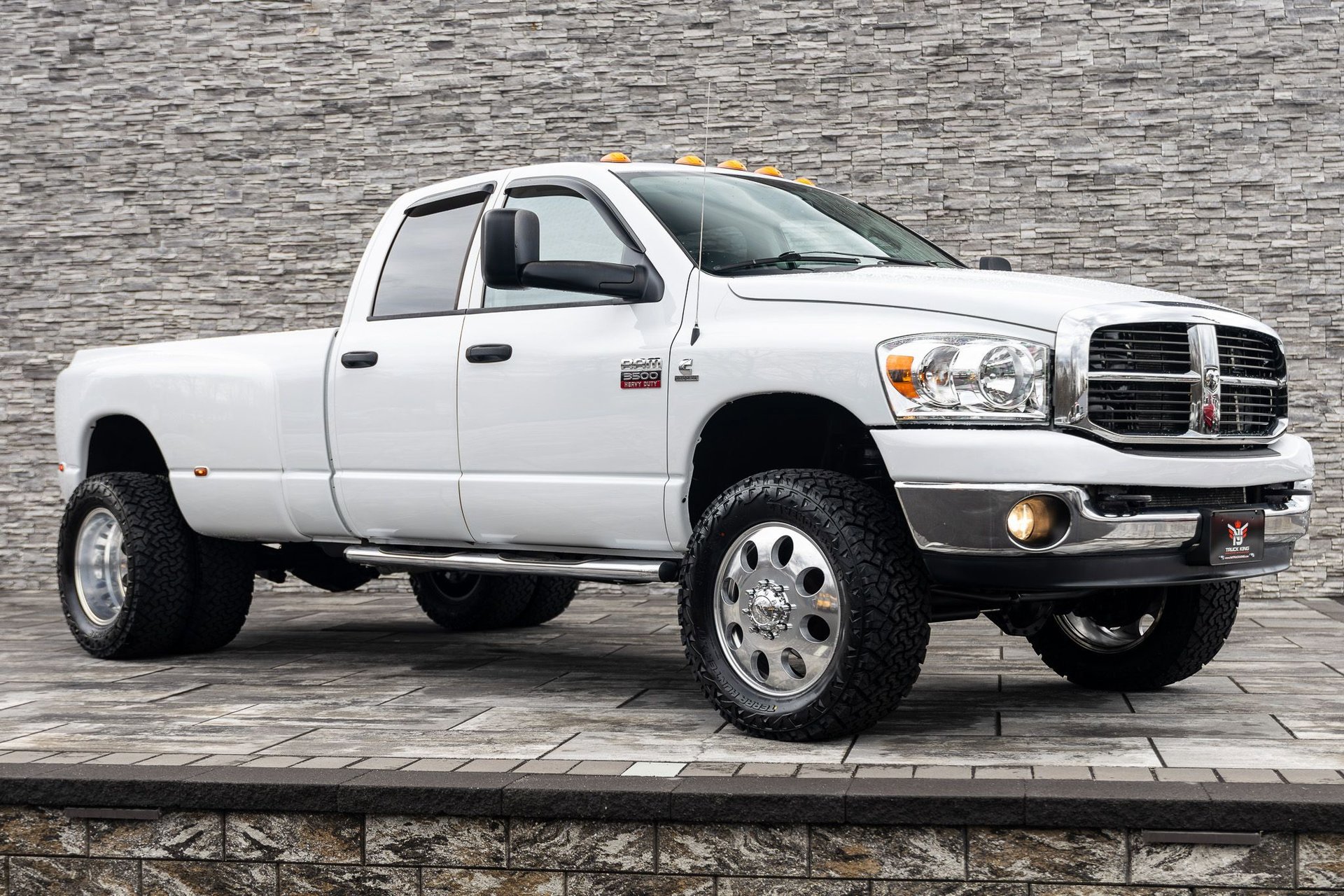 Used 2007 Dodge Ram 3500 Truck SLT image 8