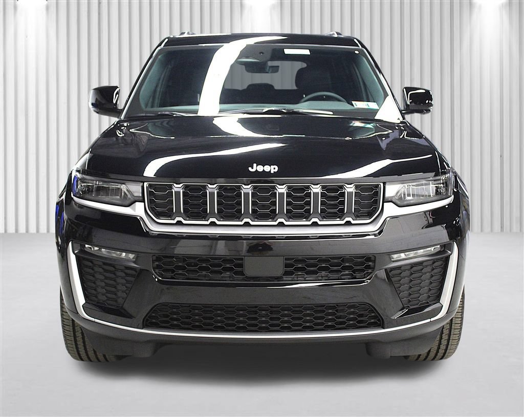New 2027 Jeep Grand Cherokee Limited w/ MOPAR Finishing Package AWD/4WD image 43
