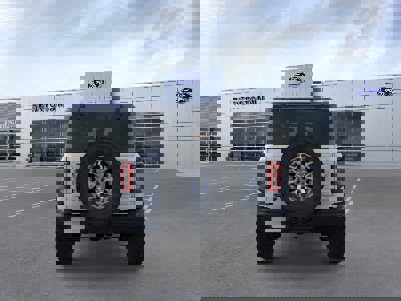 New 2025 Ford Bronco Badlands image 5