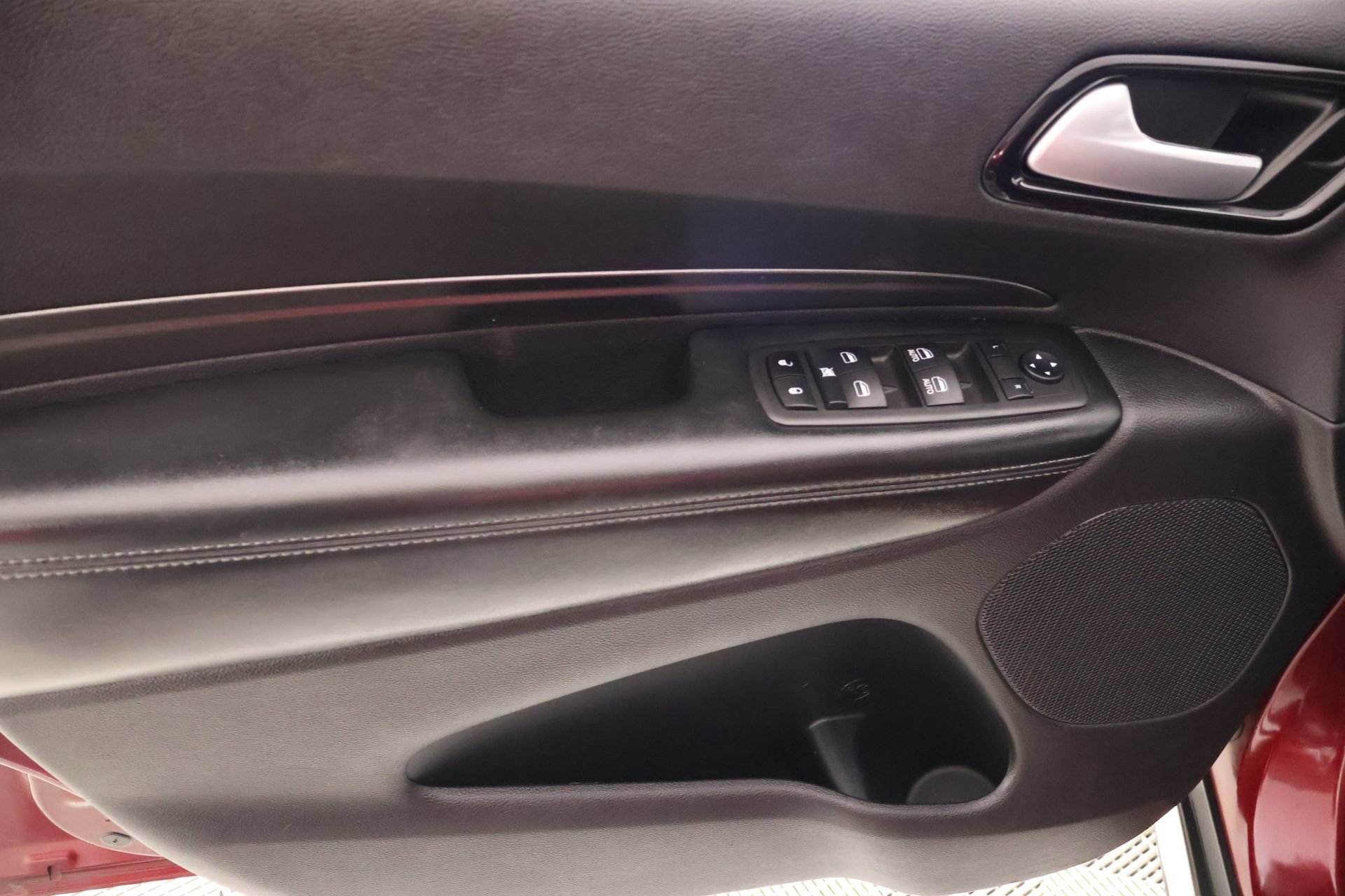 Used 2023 Dodge Durango SXT Launch Edition RWD image 15